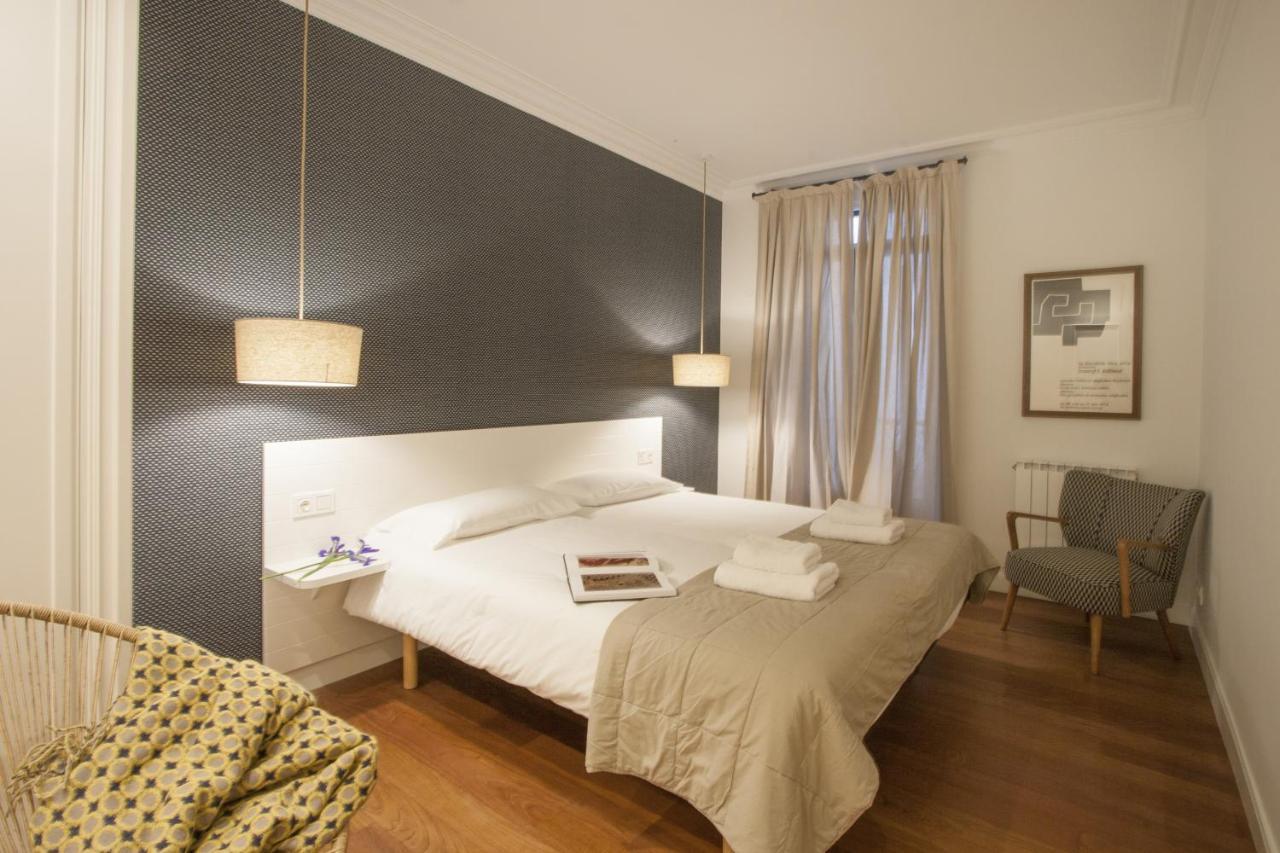 Bare By Oldtown Ss Apartments Saint-Sébastien Extérieur photo